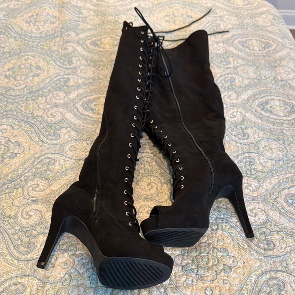 Torrid Black Lace-Up Knee-High Boots - Picture 3 of 4